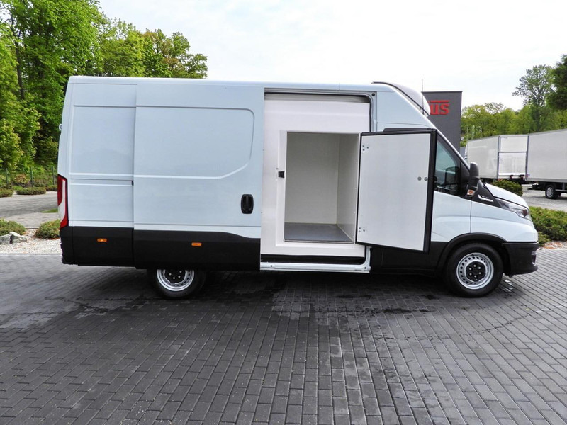 Refrigerated van Iveco DAILY 35S14 FURGON CHŁODNIA -10*C ZASILANIE 230V TEMPOMAT AUTOMA: picture 8