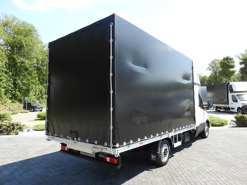 Iveco DAILY 35S18 NOWY PLANDEKA 8 PALET TEMPOMAT NAWIGACJA LEDY AUTOMA - Curtain side van: picture 3 Iveco DAILY 35S18 NOWY PLANDEKA 8 PALET TEMPOMAT NAWIGACJA LEDY AUTOMA - Curtain side van: picture 3