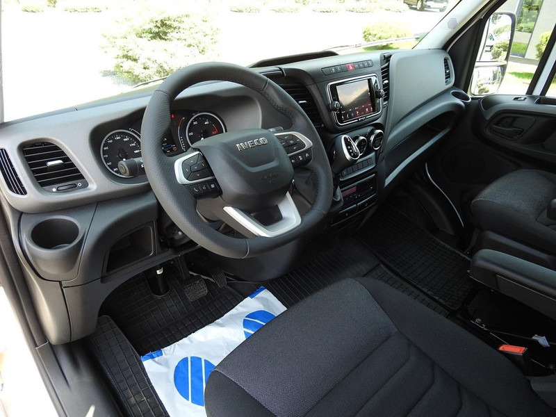 Iveco DAILY 35S18 NOWY PLANDEKA 8 PALET TEMPOMAT NAWIGACJA LEDY AUTOMA - Curtain side van: picture 2 Iveco DAILY 35S18 NOWY PLANDEKA 8 PALET TEMPOMAT NAWIGACJA LEDY AUTOMA - Curtain side van: picture 2