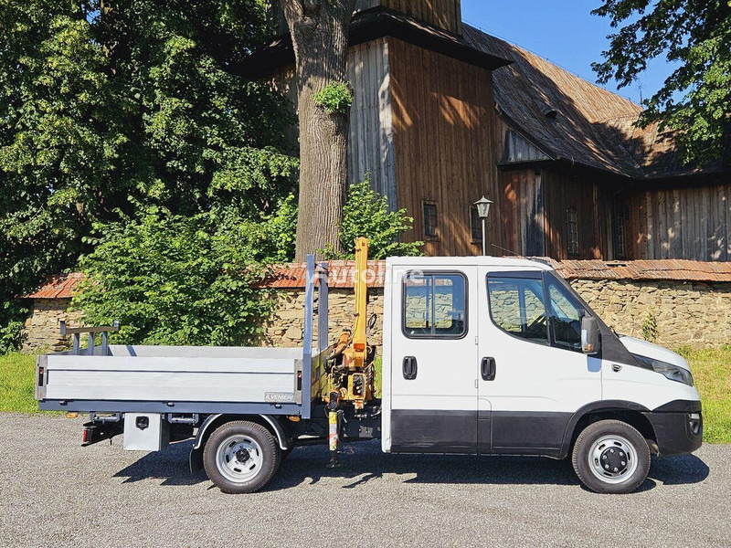Iveco Daily 35c-15 Doka flatbed + crane Effer - Flatbed van, Combi van: picture 5 Iveco Daily 35c-15 Doka flatbed + crane Effer - Flatbed van, Combi van: picture 5