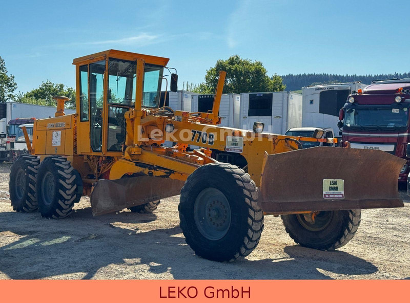 John Deere 770B - Grader: picture 1 John Deere 770B - Grader: picture 1