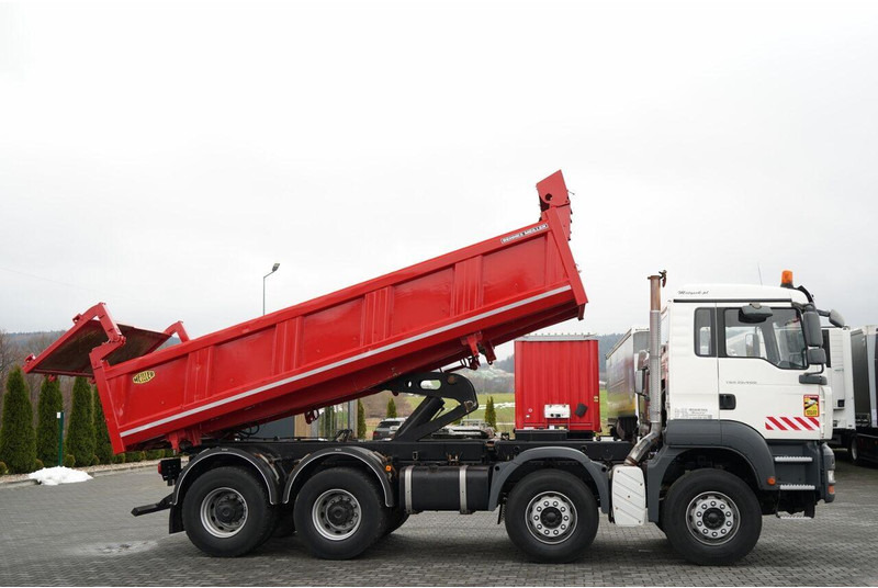 MAN TGA 35.400 / 8X4 / WYWROTKA 2 STR. / HYDROBURTA / HYDROKLAPA / M - Tipper: picture 5 MAN TGA 35.400 / 8X4 / WYWROTKA 2 STR. / HYDROBURTA / HYDROKLAPA / M - Tipper: picture 5