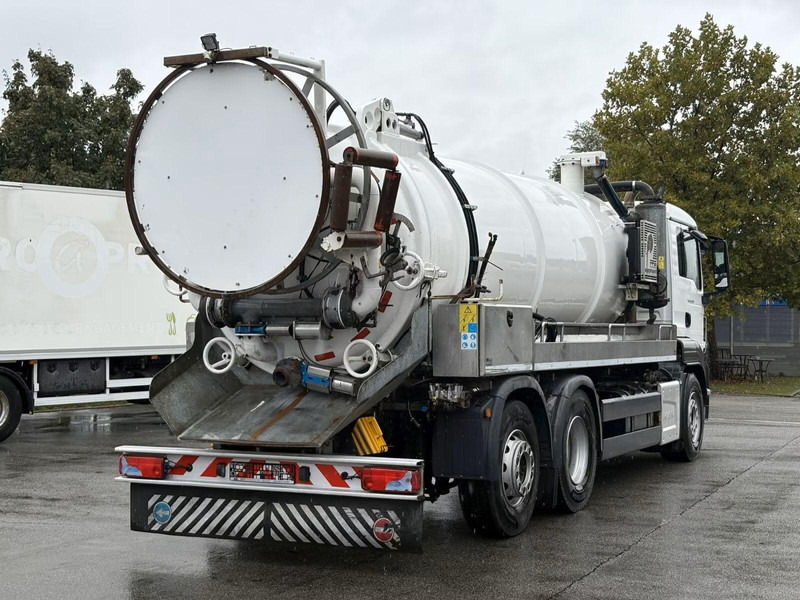 MAN TGS 26.320 - Vacuum truck - Vacuum truck: picture 3 MAN TGS 26.320 - Vacuum truck - Vacuum truck: picture 3