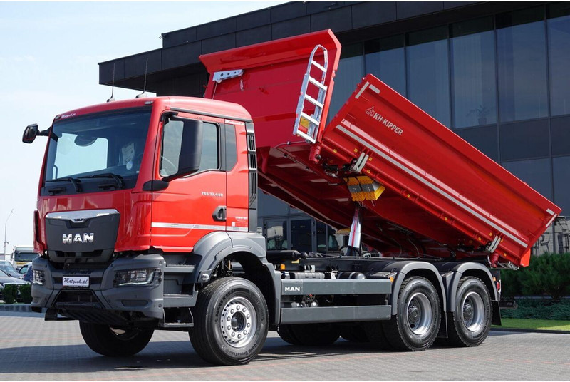 MAN TGS 33.440 / 6X4 / WYWROTKA 3 STRONNA / HYDROBURTA / BORDMATIC / - Tipper: picture 1 MAN TGS 33.440 / 6X4 / WYWROTKA 3 STRONNA / HYDROBURTA / BORDMATIC / - Tipper: picture 1
