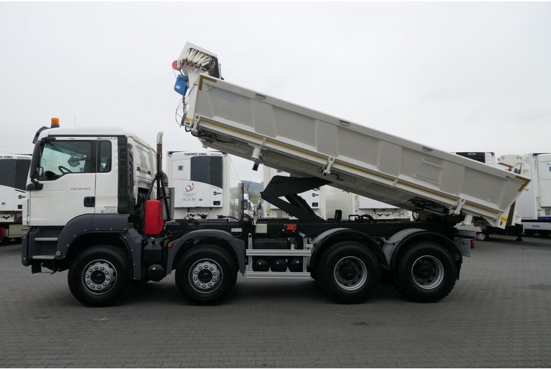 MAN TGS 35.420 - Tipper: picture 3 MAN TGS 35.420 - Tipper: picture 3