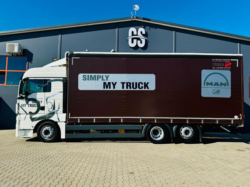 MAN TGX 26.420 - Curtainsider truck: picture 2 MAN TGX 26.420 - Curtainsider truck: picture 2
