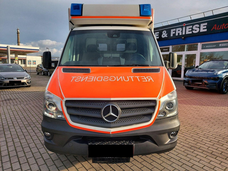 Mercedes-Benz 519 CDI Ambulance - Ambulance: picture 1 Mercedes-Benz 519 CDI Ambulance - Ambulance: picture 1