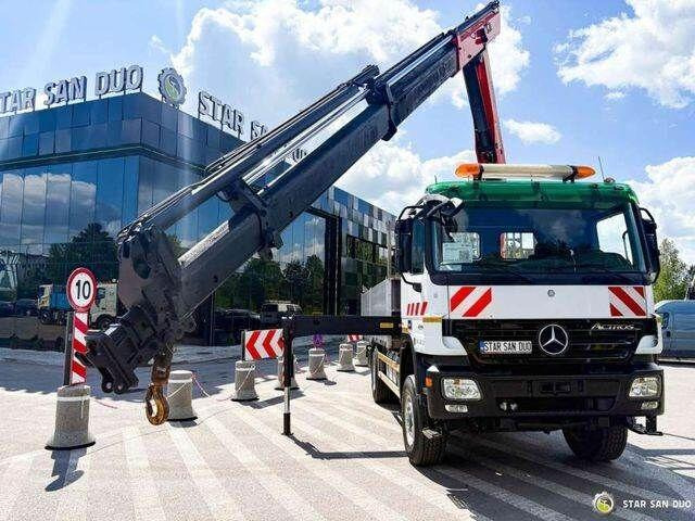 Mercedes-Benz ACTROS 2044A 4x4 Palfinger PK 20002 hds Crane - Dropside/ Flatbed truck, Crane truck: picture 4 Mercedes-Benz ACTROS 2044A 4x4 Palfinger PK 20002 hds Crane - Dropside/ Flatbed truck, Crane truck: picture 4