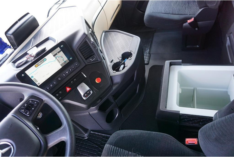 Cab chassis truck Mercedes-Benz ACTROS / 2548 / ACC / E 6 / MP 5 / MEGA / BDF 7,82 M / RETARDER: picture 9