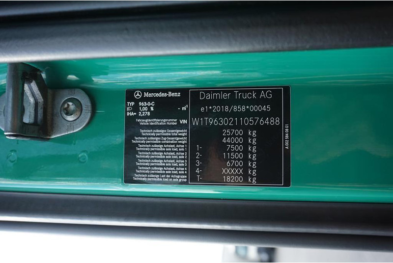 Cab chassis truck Mercedes-Benz ACTROS / 2548 / ACC / E 6 / MP 5 / MEGA / BDF 7,82 M / RETARDER: picture 11