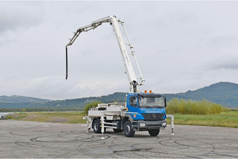Mercedes-Benz AXOR 1833 - Concrete pump truck: picture 2 Mercedes-Benz AXOR 1833 - Concrete pump truck: picture 2