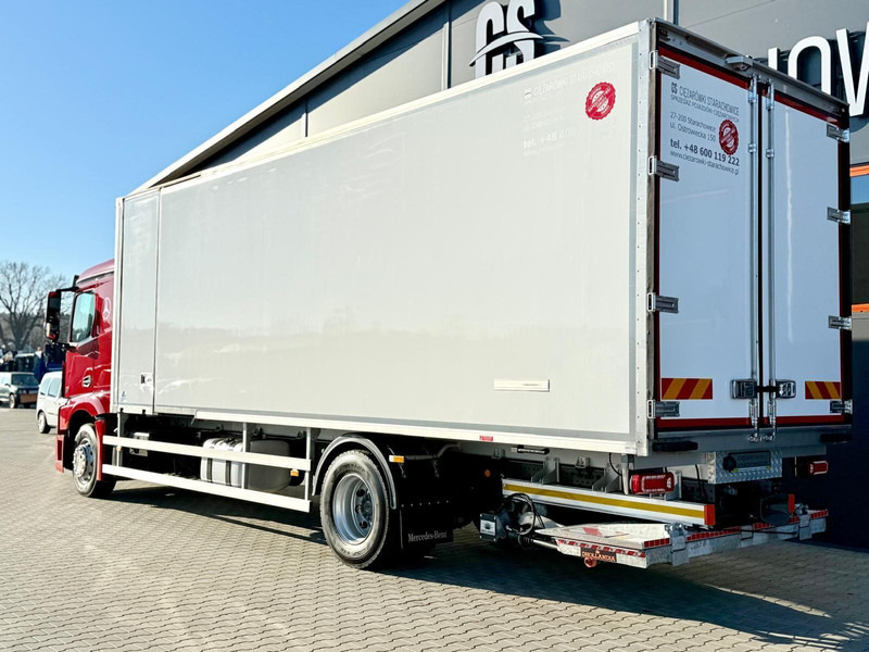 Mercedes-Benz Actros 1835 / E6 / chłodnia 19 Epal / NOWY MODEL ! / Sypialka - Refrigerator truck: picture 4 Mercedes-Benz Actros 1835 / E6 / chłodnia 19 Epal / NOWY MODEL ! / Sypialka - Refrigerator truck: picture 4
