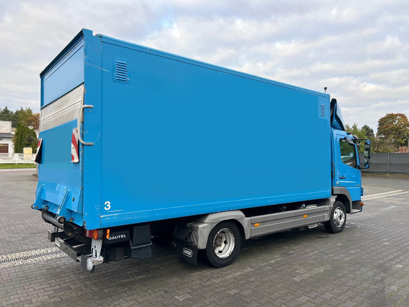 Mercedes-Benz Atego 818 BOX CONTAINER + LIFT 1.HAND (DE) - Box truck: picture 4 Mercedes-Benz Atego 818 BOX CONTAINER + LIFT 1.HAND (DE) - Box truck: picture 4