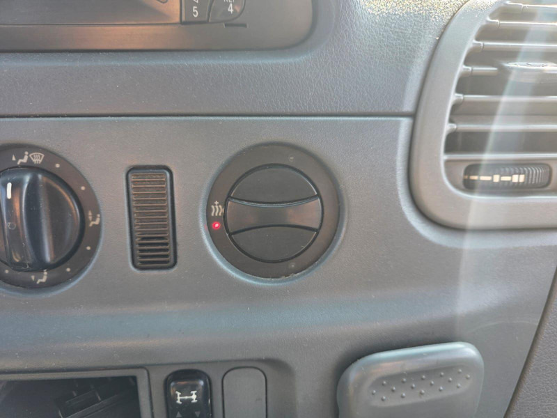 Flatbed van, Combi van Mercedes-Benz Sprinter 308 CDi - Doka Pritsche: picture 15 Flatbed van, Combi van Mercedes-Benz Sprinter 308 CDi - Doka Pritsche: picture 15