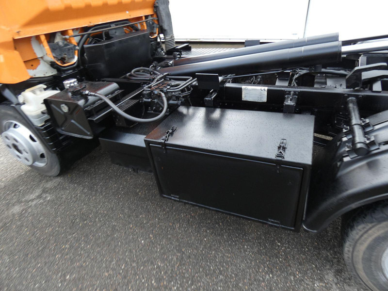 Mitsubishi Canter Fuso Abrollkipper leasing Mitsubishi Canter Fuso Abrollkipper: picture 9