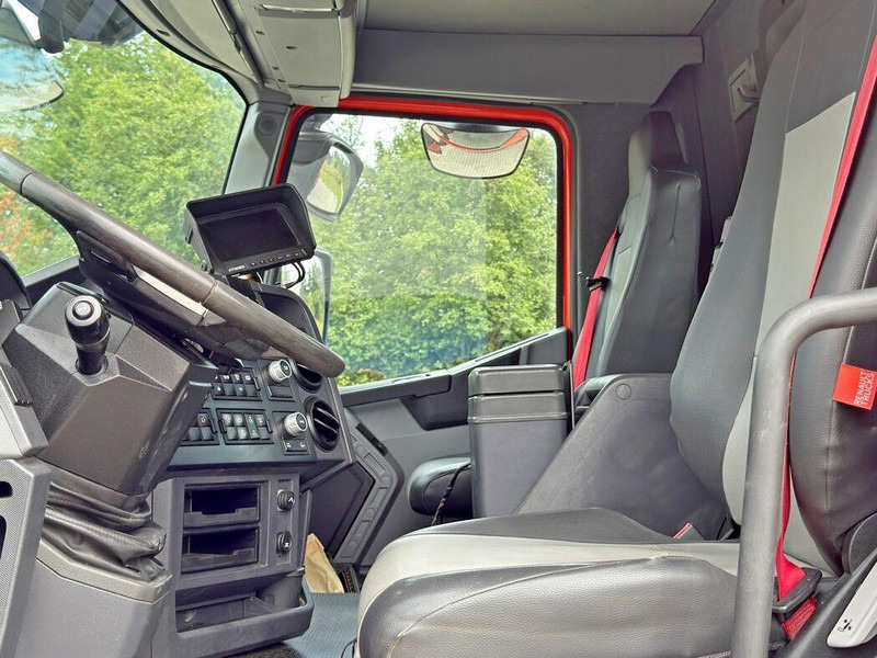 Renault K 380 * HIAB 144 BS - 3 HIDUO + FUNK * 6x4 * TOP leasing Renault K 380 * HIAB 144 BS - 3 HIDUO + FUNK * 6x4 * TOP: picture 9