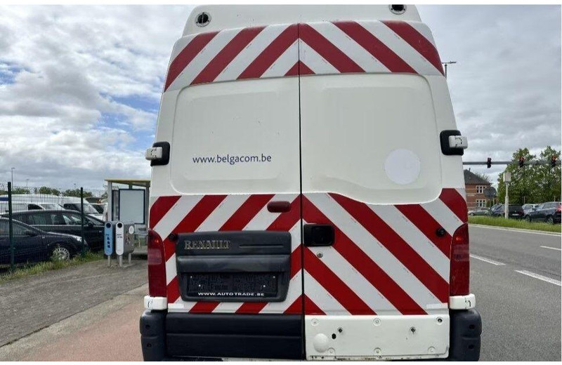 Box van Renault Mascott 2.8 Van: picture 11