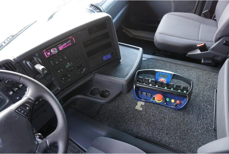 Dropside/ Flatbed truck, Crane truck Scania G 480 / 8 X 2 / SKRZYNIOWY + HDS / HMF THOR - O K6 + JIB FJ 2000: picture 17 Dropside/ Flatbed truck, Crane truck Scania G 480 / 8 X 2 / SKRZYNIOWY + HDS / HMF THOR - O K6 + JIB FJ 2000: picture 17