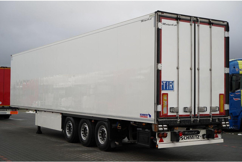 Schmitz Cargobull CHŁODNIA / THERMO KING / HAKÓWKA / OŚ PODNOSZONA / KOSZ NA PALE - Refrigerator semi-trailer: picture 4 Schmitz Cargobull CHŁODNIA / THERMO KING / HAKÓWKA / OŚ PODNOSZONA / KOSZ NA PALE - Refrigerator semi-trailer: picture 4