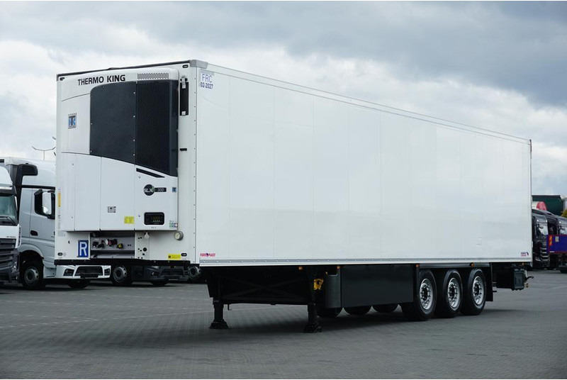 Schmitz Cargobull CHŁODNIA / TK SLX 300 - Refrigerator semi-trailer: picture 2 Schmitz Cargobull CHŁODNIA / TK SLX 300 - Refrigerator semi-trailer: picture 2