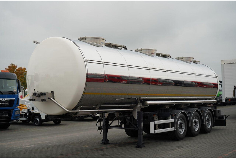 Schmitz Cargobull SOMMER / CYSTERNA SPOŻYWCZA / 3 KOMORY / 30 000 L / OŚ PODNOSZ - Tank semi-trailer: picture 3 Schmitz Cargobull SOMMER / CYSTERNA SPOŻYWCZA / 3 KOMORY / 30 000 L / OŚ PODNOSZ - Tank semi-trailer: picture 3