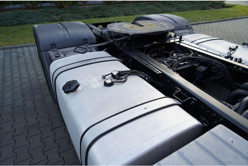 Tractor unit MAN TGX 18.500 / RETARDER / NAVI RIO / XLX: picture 17