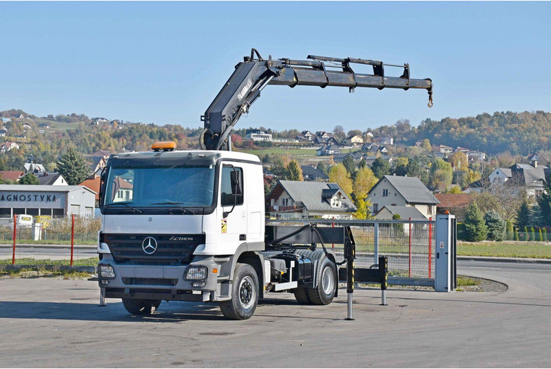 Mercedes-Benz ACTROS 1844 - Tractor unit: picture 2 Mercedes-Benz ACTROS 1844 - Tractor unit: picture 2