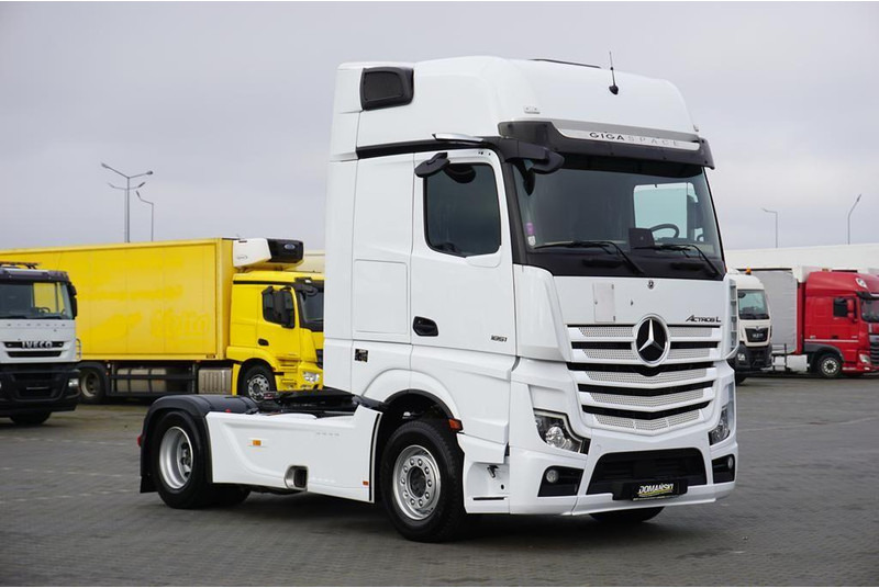 Mercedes-Benz ACTROS L / 1851 / E 6 / MP 5 / RETARDER / GIGA SPACE - Tractor unit: picture 1 Mercedes-Benz ACTROS L / 1851 / E 6 / MP 5 / RETARDER / GIGA SPACE - Tractor unit: picture 1