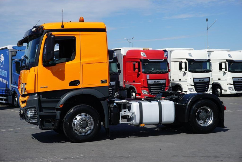 Mercedes-Benz AROCS / 1848 / E 6 / ACC / 4 X 4 / HAD / HYDRAULIKA / RETARDER - Tractor unit: picture 3 Mercedes-Benz AROCS / 1848 / E 6 / ACC / 4 X 4 / HAD / HYDRAULIKA / RETARDER - Tractor unit: picture 3