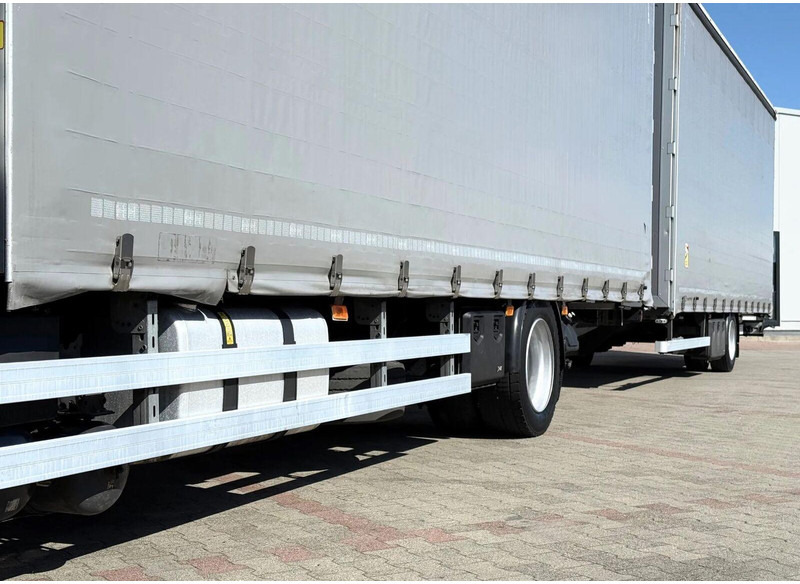 Renault T 380 - Tractor unit: picture 5 Renault T 380 - Tractor unit: picture 5