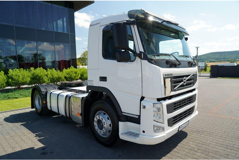 Volvo FM 380 / PEŁNY ADR / NISKA KABINA / DZIENNA KABINA / SPROWADZONY - Tractor unit: picture 2 Volvo FM 380 / PEŁNY ADR / NISKA KABINA / DZIENNA KABINA / SPROWADZONY - Tractor unit: picture 2