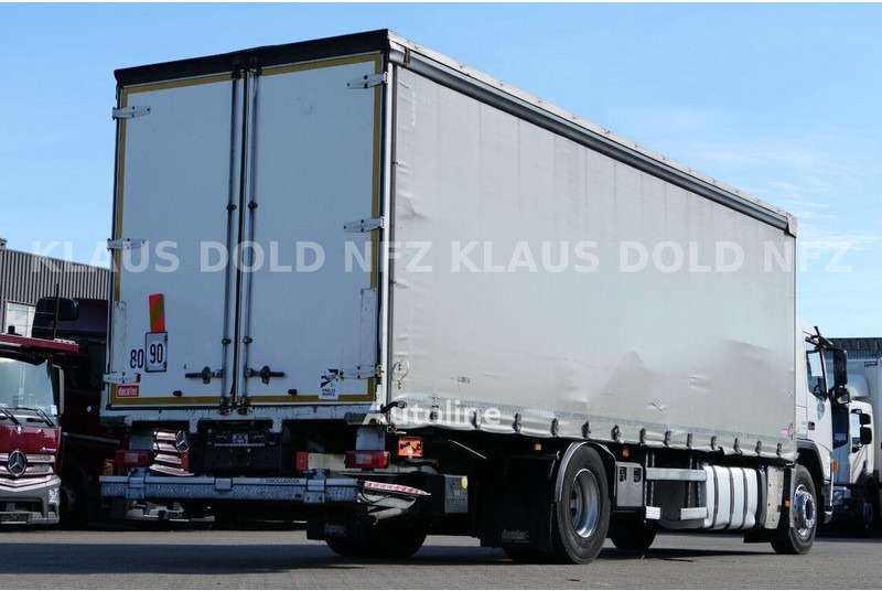 Volvo FM 300 - Curtian side truck - Curtainsider truck: picture 3 Volvo FM 300 - Curtian side truck - Curtainsider truck: picture 3