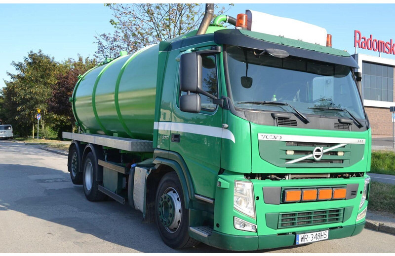 Volvo FM 370 - Vacuum truck - Vacuum truck: picture 2 Volvo FM 370 - Vacuum truck - Vacuum truck: picture 2