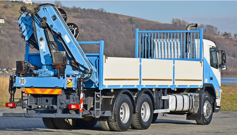 Dropside/ Flatbed truck, Crane truck Volvo FM 410: picture 6