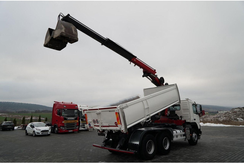 Volvo FMX 380 / 6x4 / WYWROTKA + HDS HMF 1820 K2 / HYDROBURTA / STEROW - Tipper, Crane truck: picture 4 Volvo FMX 380 / 6x4 / WYWROTKA + HDS HMF 1820 K2 / HYDROBURTA / STEROW - Tipper, Crane truck: picture 4