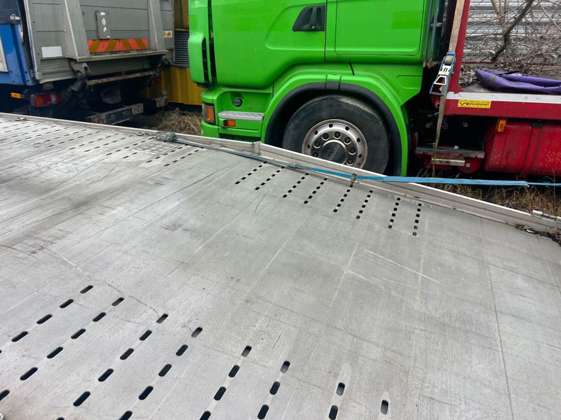 Fgs for 2 cars + winch - Autotransporter semi-trailer: picture 5 Fgs for 2 cars + winch - Autotransporter semi-trailer: picture 5