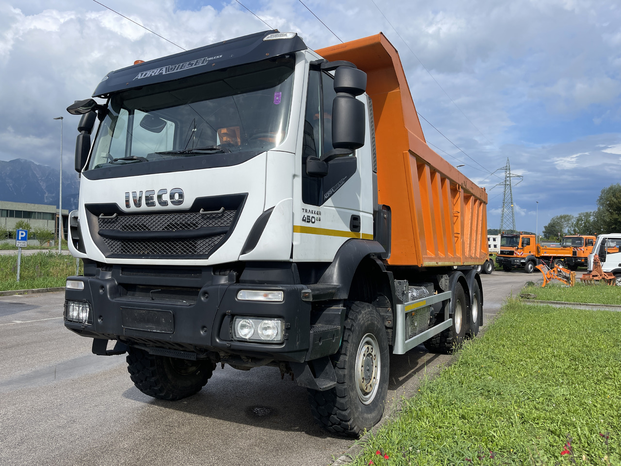 IVECO Trakker 450 - Tipper: picture 2 IVECO Trakker 450 - Tipper: picture 2