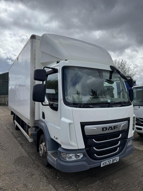 DAF LF LF 180 7.5Ton Boxvan with Tail-Lift - Box truck: picture 2 DAF LF LF 180 7.5Ton Boxvan with Tail-Lift - Box truck: picture 2