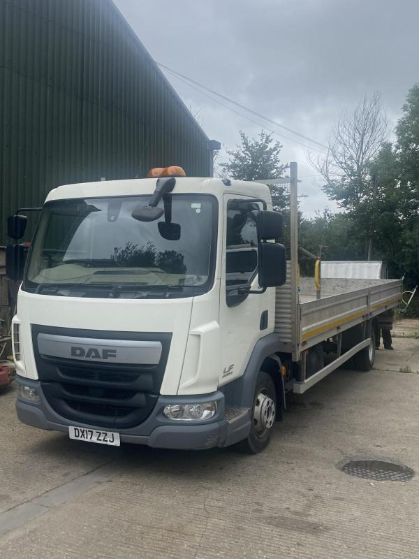 DAF LF45-150 Euro 6 - Dropside/ Flatbed truck: picture 2 DAF LF45-150 Euro 6 - Dropside/ Flatbed truck: picture 2