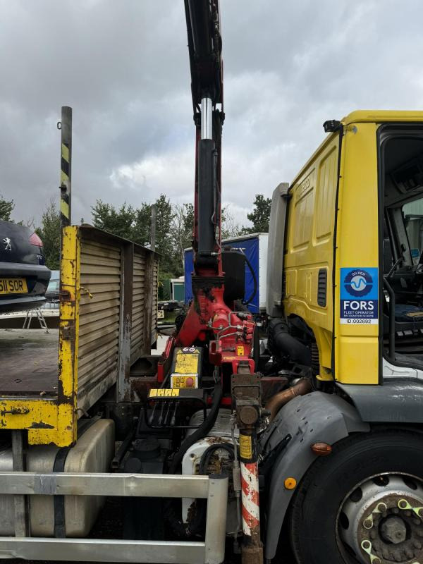 Iveco 18 Ton 180E25 Flat with Fassi Crane - Dropside/ Flatbed truck: picture 5 Iveco 18 Ton 180E25 Flat with Fassi Crane - Dropside/ Flatbed truck: picture 5