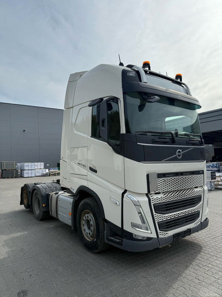 Volvo FH540 6x2 / Double boogie - Tractor unit: picture 1 Volvo FH540 6x2 / Double boogie - Tractor unit: picture 1
