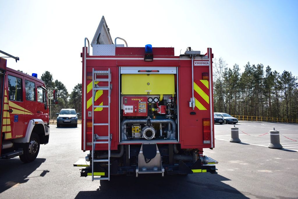 MAN 4x4 Firetruck Feuerwehr DOKA Expedition Camper - Fire truck: picture 4 MAN 4x4 Firetruck Feuerwehr DOKA Expedition Camper - Fire truck: picture 4