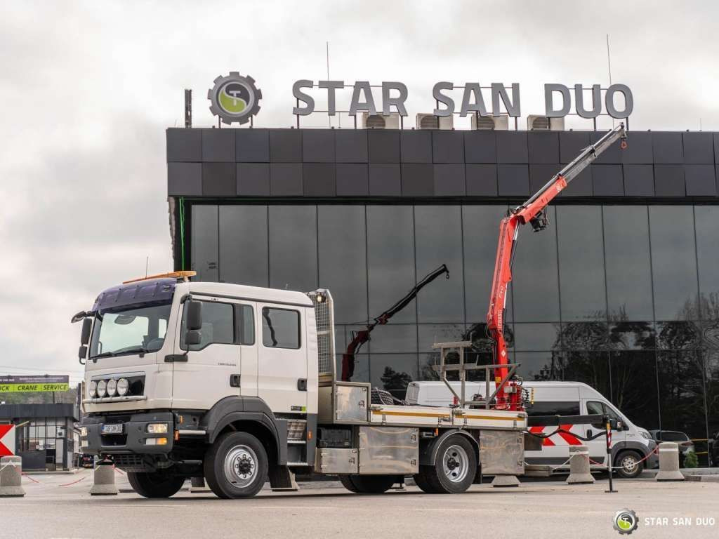 MAN TGM 13.290 4x4 FASSI F40B22 Crane Camper DOKA - Crane truck: picture 4 MAN TGM 13.290 4x4 FASSI F40B22 Crane Camper DOKA - Crane truck: picture 4