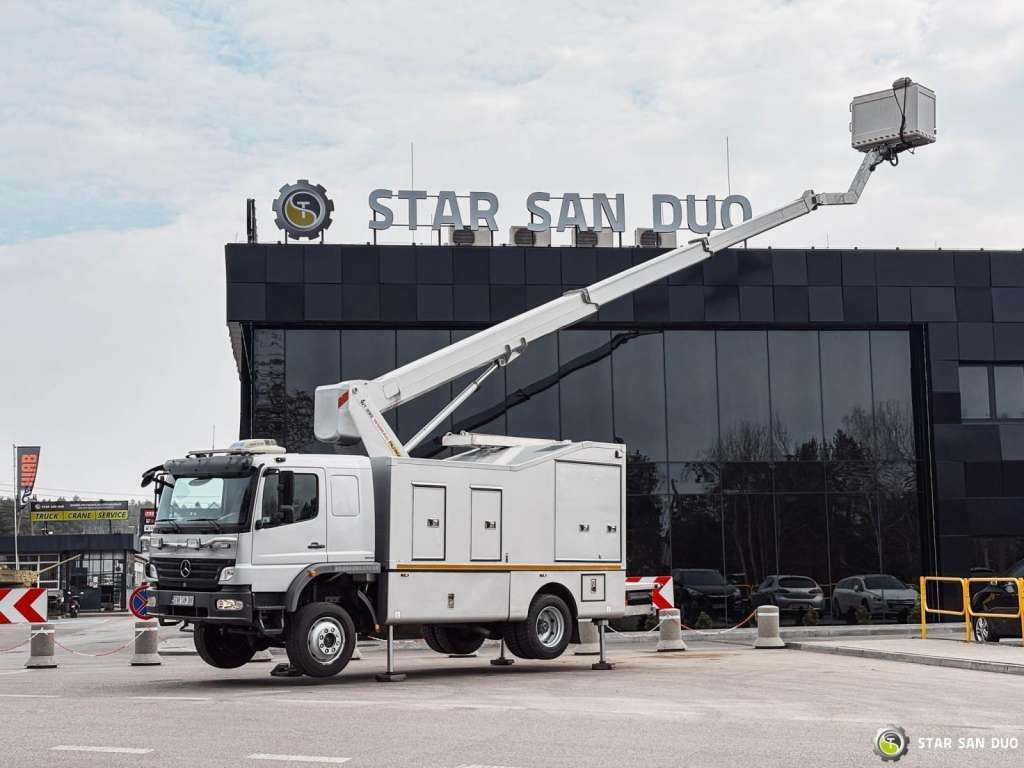 Mercedes-Benz 1529 4x4 Atego Lift Palfinger Wumag WT 230 - Truck mounted aerial platform: picture 1 Mercedes-Benz 1529 4x4 Atego Lift Palfinger Wumag WT 230 - Truck mounted aerial platform: picture 1