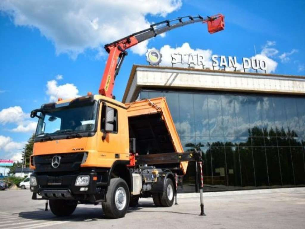 Mercedes-Benz ACTROS 1841 4x4 PALFINGER PK 22002 CRANE KIPER - Tipper, Crane truck: picture 5 Mercedes-Benz ACTROS 1841 4x4 PALFINGER PK 22002 CRANE KIPER - Tipper, Crane truck: picture 5