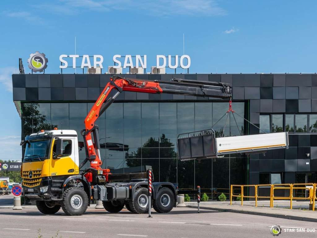 Mercedes-Benz AROCS 3345 6x6 PALFINGER PK 33002 Euro 6 Crane - Crane truck: picture 1 Mercedes-Benz AROCS 3345 6x6 PALFINGER PK 33002 Euro 6 Crane - Crane truck: picture 1