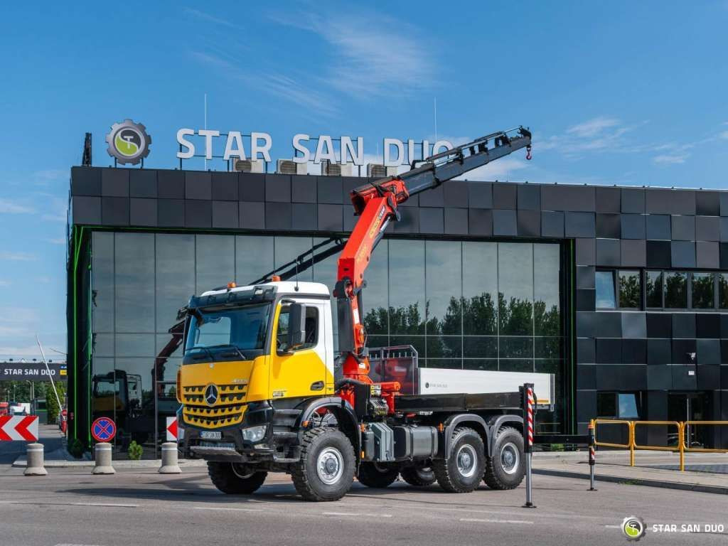 Mercedes-Benz AROCS 3345 6x6 PALFINGER PK 33002 Euro 6 Crane - Crane truck: picture 4 Mercedes-Benz AROCS 3345 6x6 PALFINGER PK 33002 Euro 6 Crane - Crane truck: picture 4