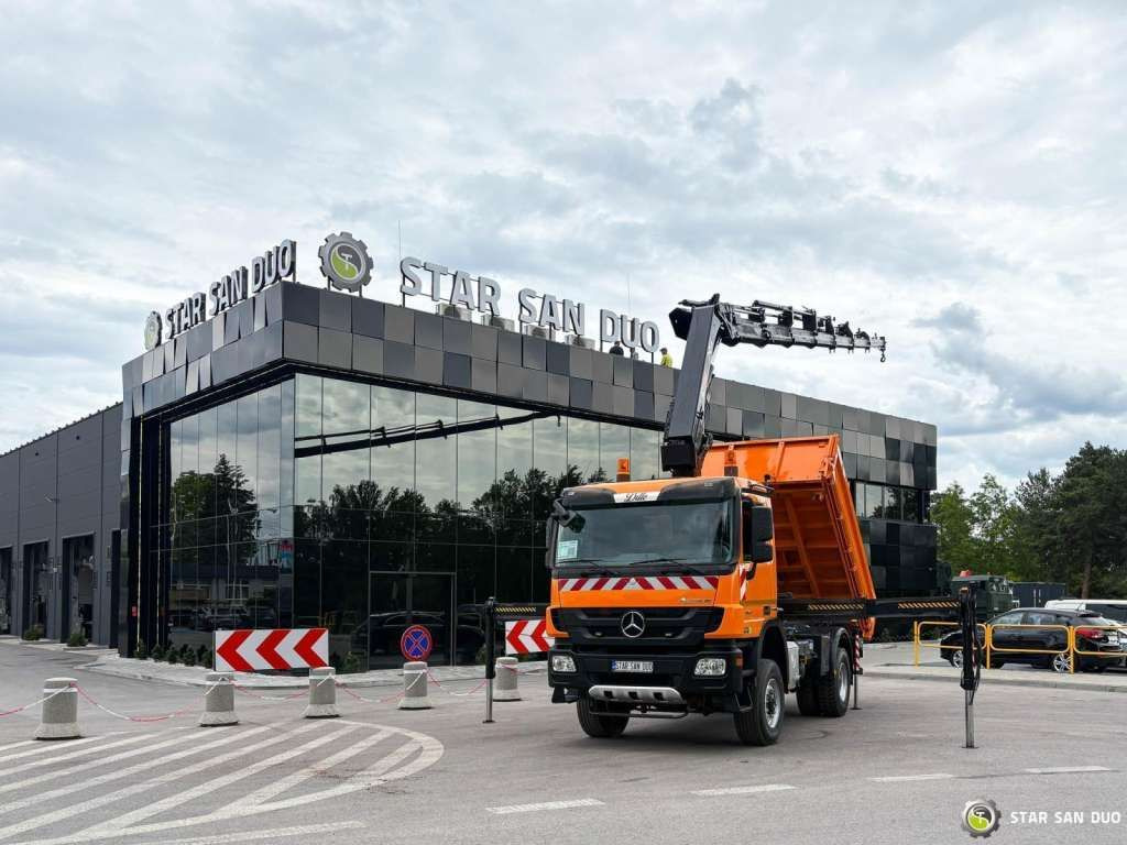 Mercedes-Benz  Actros 1841 AK 4x4 Hiab 288E-7 Crane Kipper - Tipper: picture 2 Mercedes-Benz  Actros 1841 AK 4x4 Hiab 288E-7 Crane Kipper - Tipper: picture 2