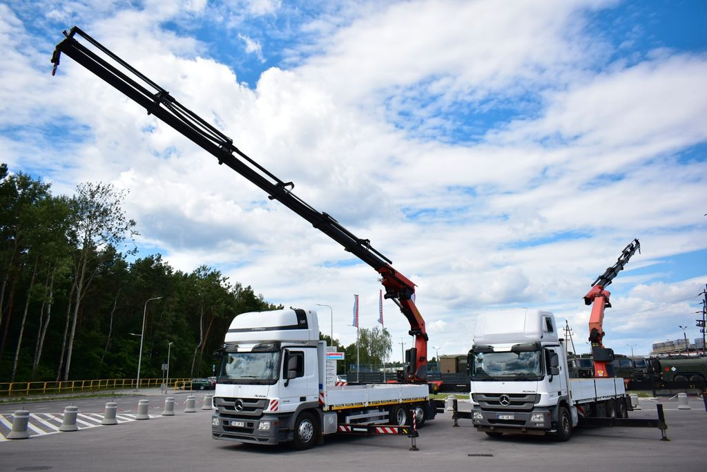 Mercedes-Benz Actros 2546 6x2 Palfinger PK 53002 Crane Kran - Crane truck, Dropside/ Flatbed truck: picture 4 Mercedes-Benz Actros 2546 6x2 Palfinger PK 53002 Crane Kran - Crane truck, Dropside/ Flatbed truck: picture 4