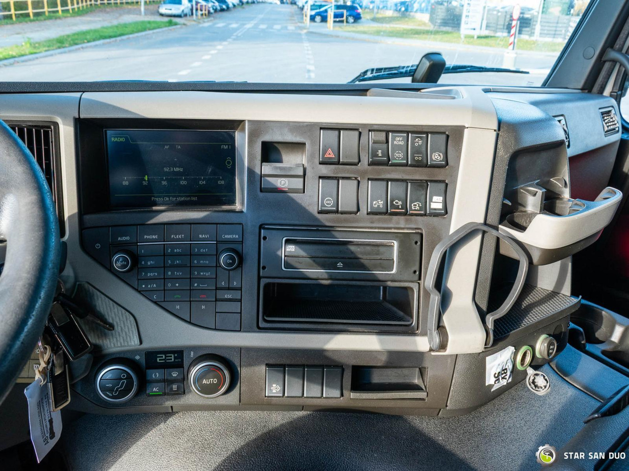 Crane truck : picture 15 Crane truck : picture 15